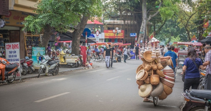Explore Local Life Of Hanoi In The Old Quarters