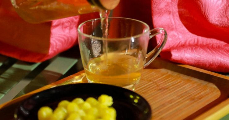 Taste Some Sweet Candied Lotus Seeds With Tea