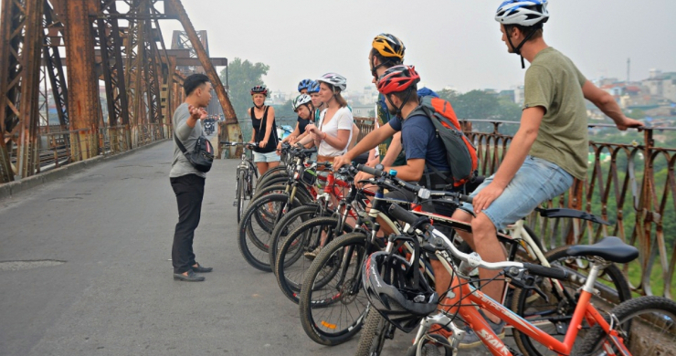 Hanoi Half Day City Tour On Bike