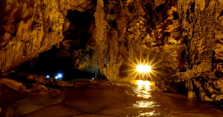 Day 5 Stalactites Inside The Nguom Ngao Cave