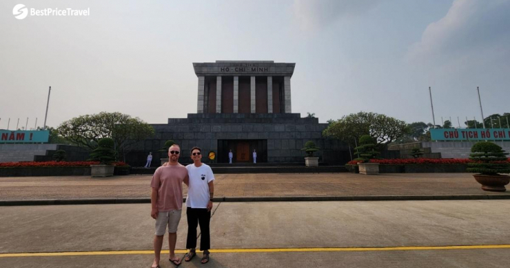 Day 2 Spend Time Visiting The Grave Ho Chi Minh Mausoleum