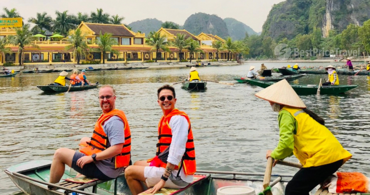 Unforgettable Moment With Boat Tour In Ninh Binh