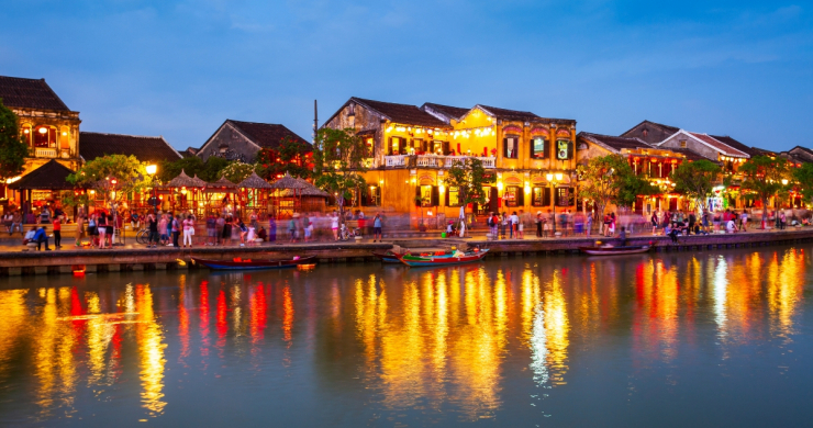 Day 3 Explore Hoi An Old Quarters At Night