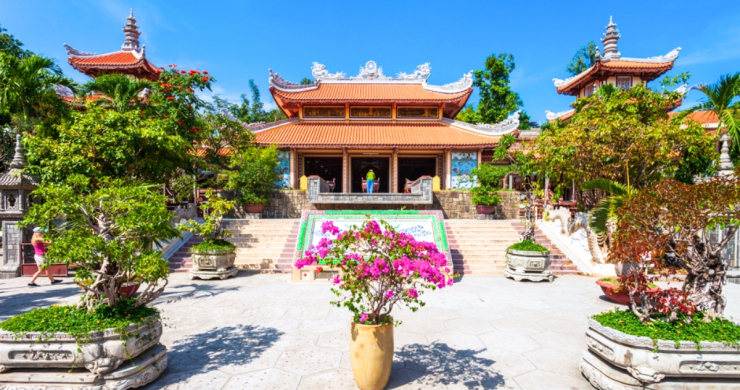 Explore The Local Pagoda