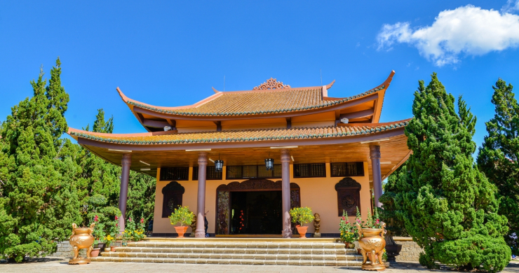 Visit Truc Lam Zen Monastery Of Da Lat