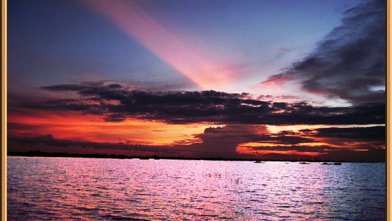 Sun Set at Tonle Sap Lake	