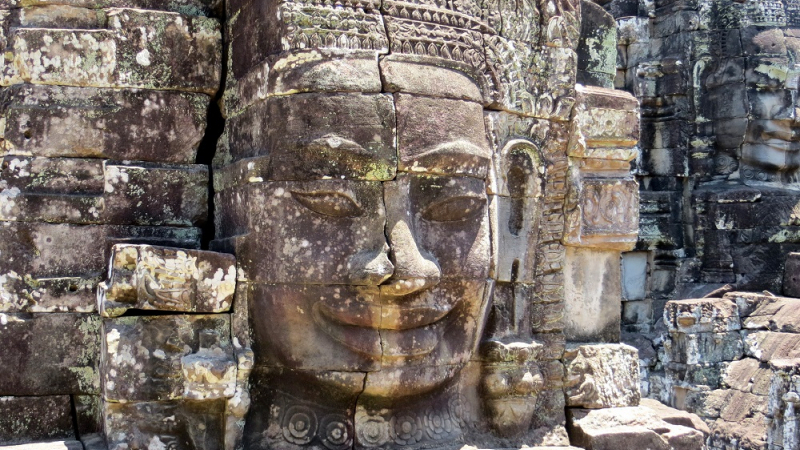 Statue in Angkor Thom