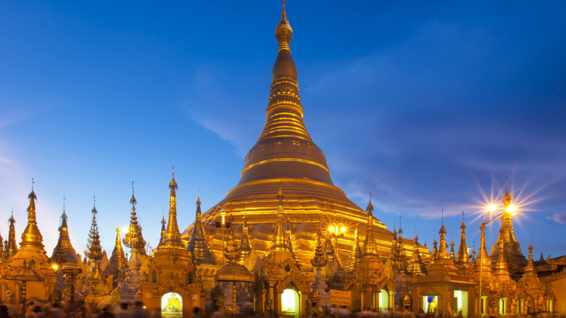 Shwedagon Sunset