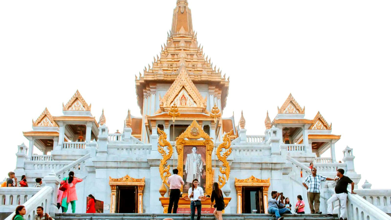 Temple Of Golden Buddha Wat Traimit