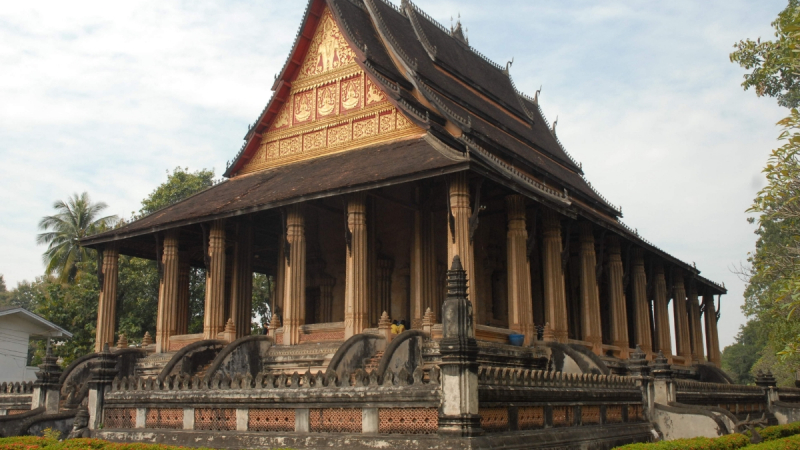 Day 4 Explore The Major Sights At Wat Sisaket Temple