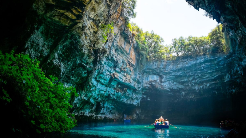 Day 2 Visit Phong Nha National Park UNESCO’s World Natural Heritage Site