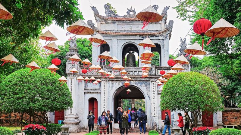 Day 1 Visit The Temple Of Literature The First University In Vietnam