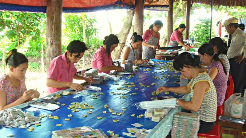 A Local Coconut Candy Workshop