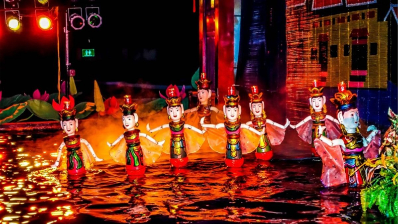 Day 1 Watch The Water Puppet Show One Of Vietnamese Traditional Performing Arts