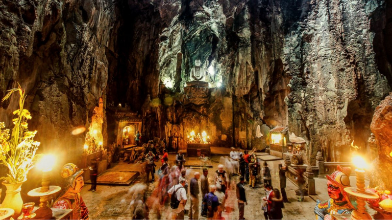 Mysterious Hidden Huyen Khong Cave