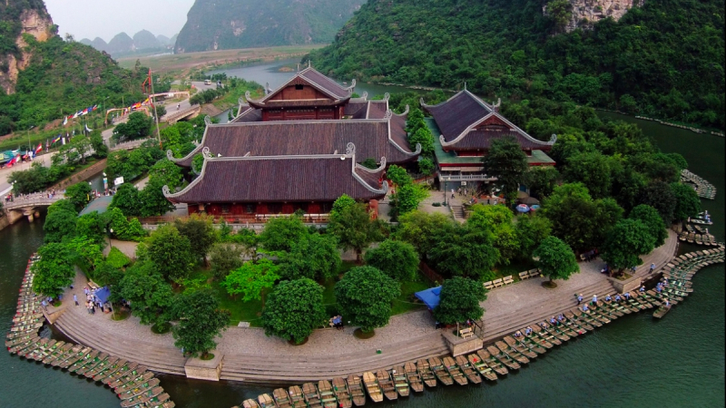 Trang An Ecological Park Bai Dinh Temple Full Day