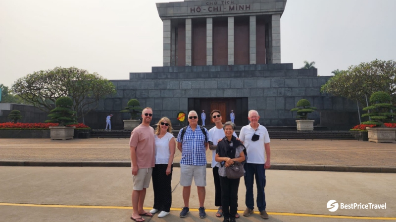 Day 7 Have A Nice Moment At Ho Chi Minh Mausoleum