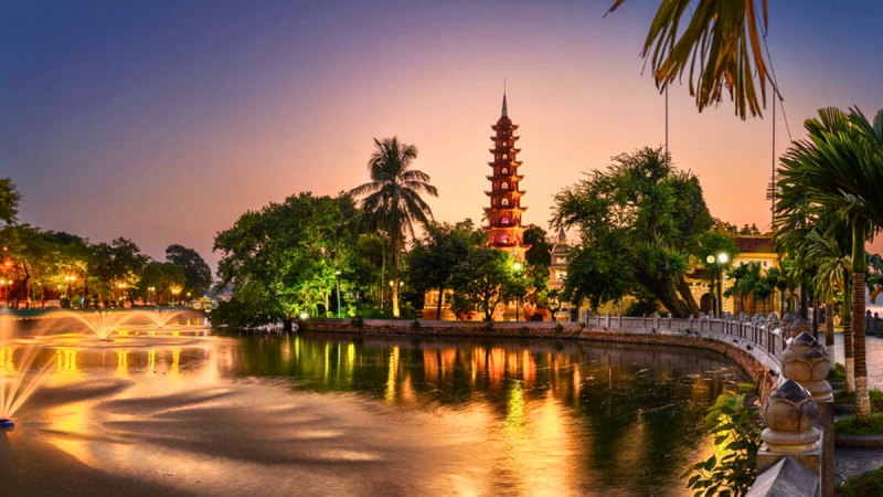 Day 2 Enjoy The Stunning View Of West Lake And Tran Quoc Pagoda