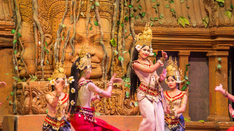 Amazing Apsara Dance