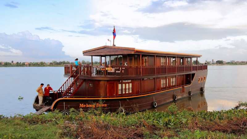 Mekong Dawn Cruise Downstream 4 Days