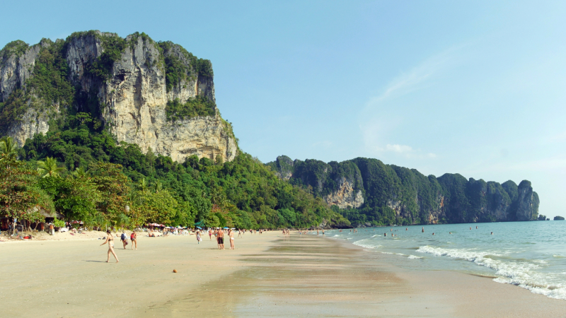 Day 1 Transfer To The Scenic Ao Nang Beach
