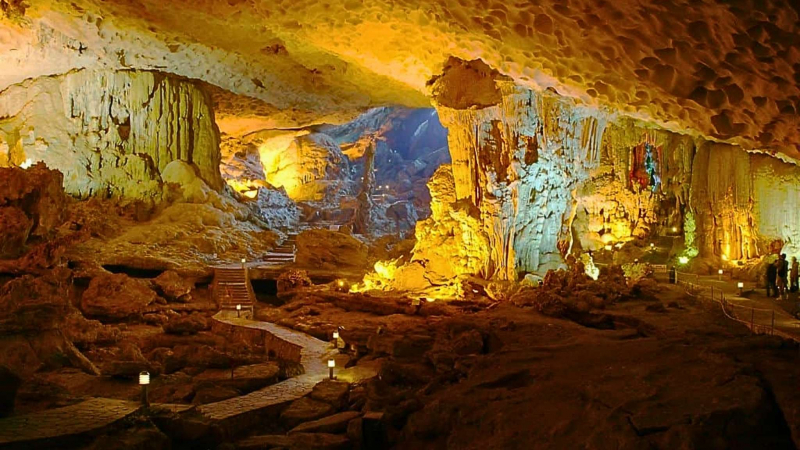 Inside Thien Canh Son Cave