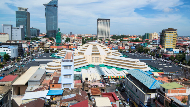 Central Market (Psar Thmei)