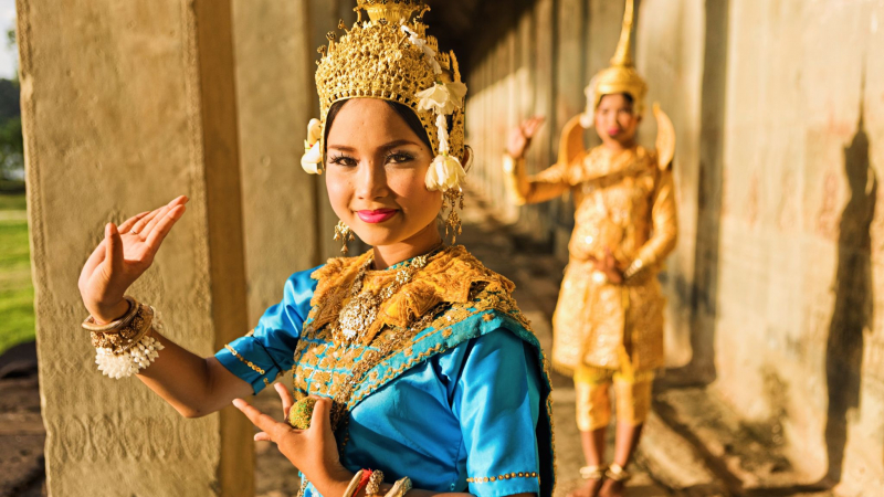Day 1 Enjoy Khmer Apsara Dance Show At Angkor Village Theater