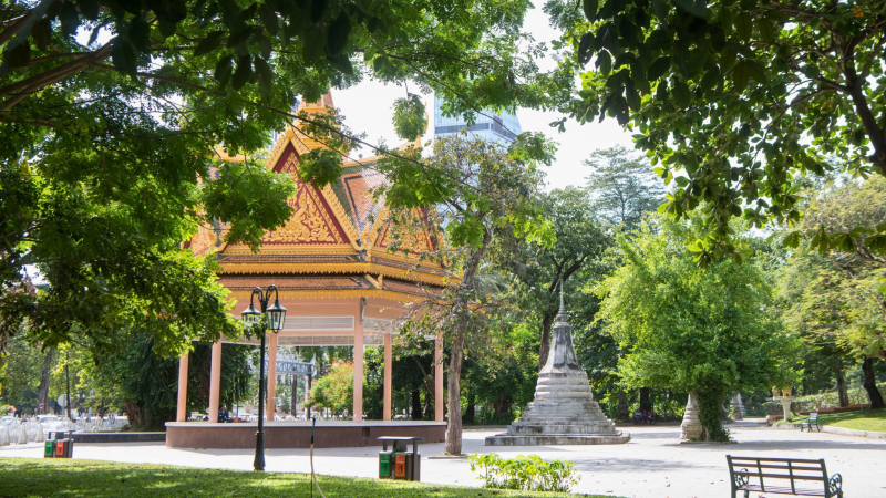 Day 4 The Temple Of Wat Phnom, One Of The Most Sacred Temples In Cambodia