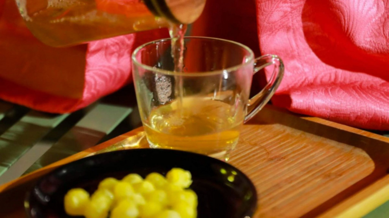 Taste Some Sweet Candied Lotus Seeds With Tea