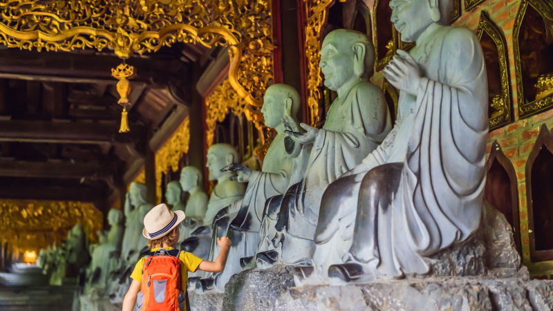 Admire The Distinctive Asian Style Architecture Of Bai Dinh Pagoda