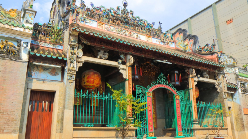 Explore The Chinese Architecture Of Thien Hau Temple