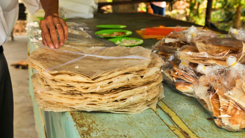 Enjoy Some Sweet Desserts Made From Coconut At Lan Thanh Local Factory