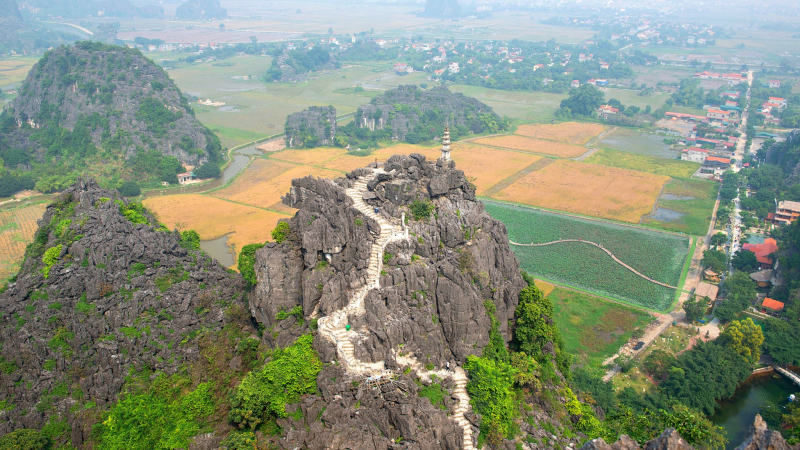 Ngoa Long Mountain Has Been Known As “The Great Wall Of Vietnam”