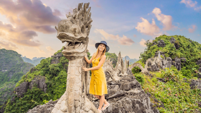 See The Vietnamese Spiritual Sculptures Culture At Ngoa Long Mountain