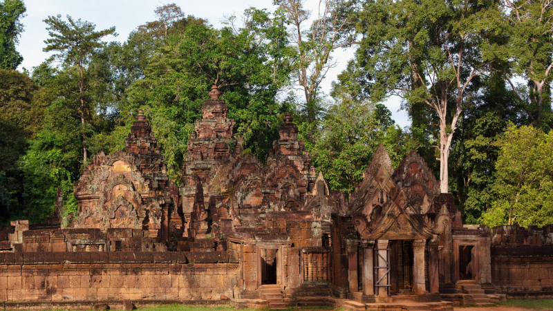 Day 2 View Some Of The Finest Examples Of Classical Khmer Art At Banteay Srei Temple