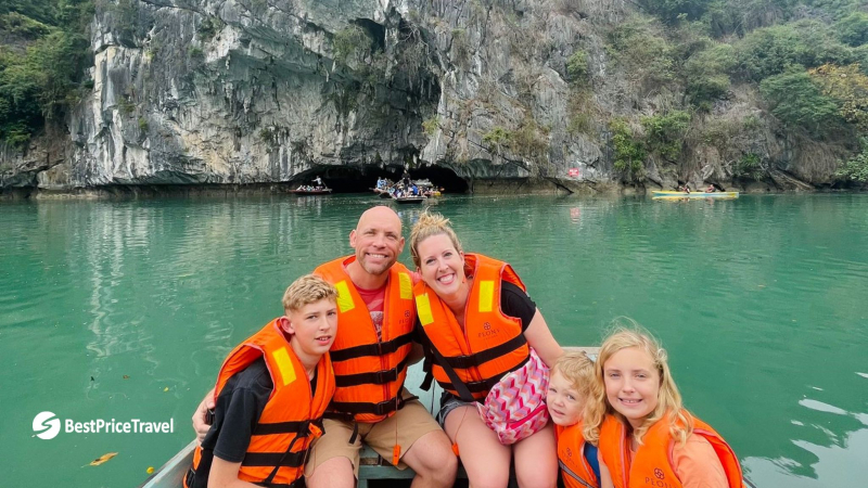Day 11 Get On The Rowing Boat To Explore Halong Bay