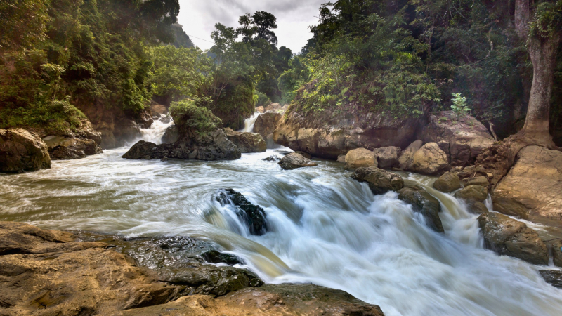 Day 2 Visit Dau Dang Waterfall