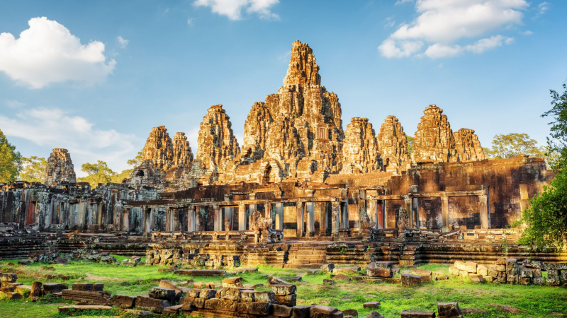 Day 3 Visit Ancient Angkor Temples