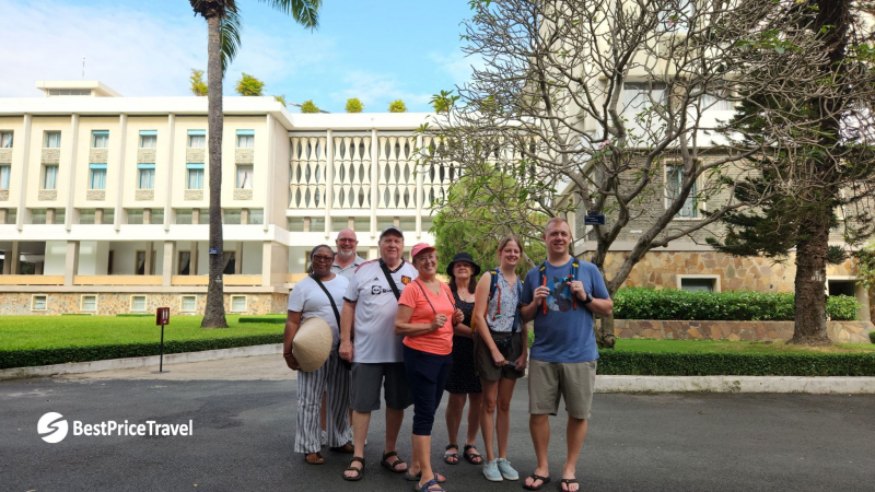 Day 12 Learn About Vietnam History In The Independence Palace