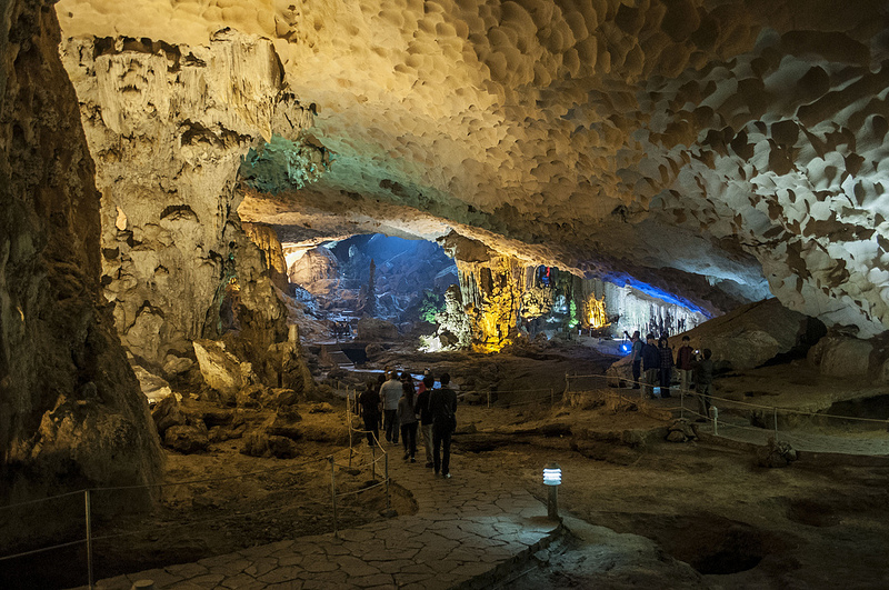 Sung Sot Cave