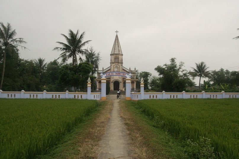 Thanh Tien Village