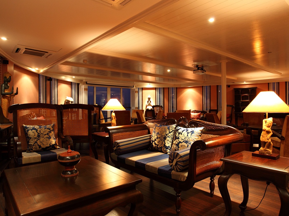 Jayavarman Henry Mouhot Lobby Lounge