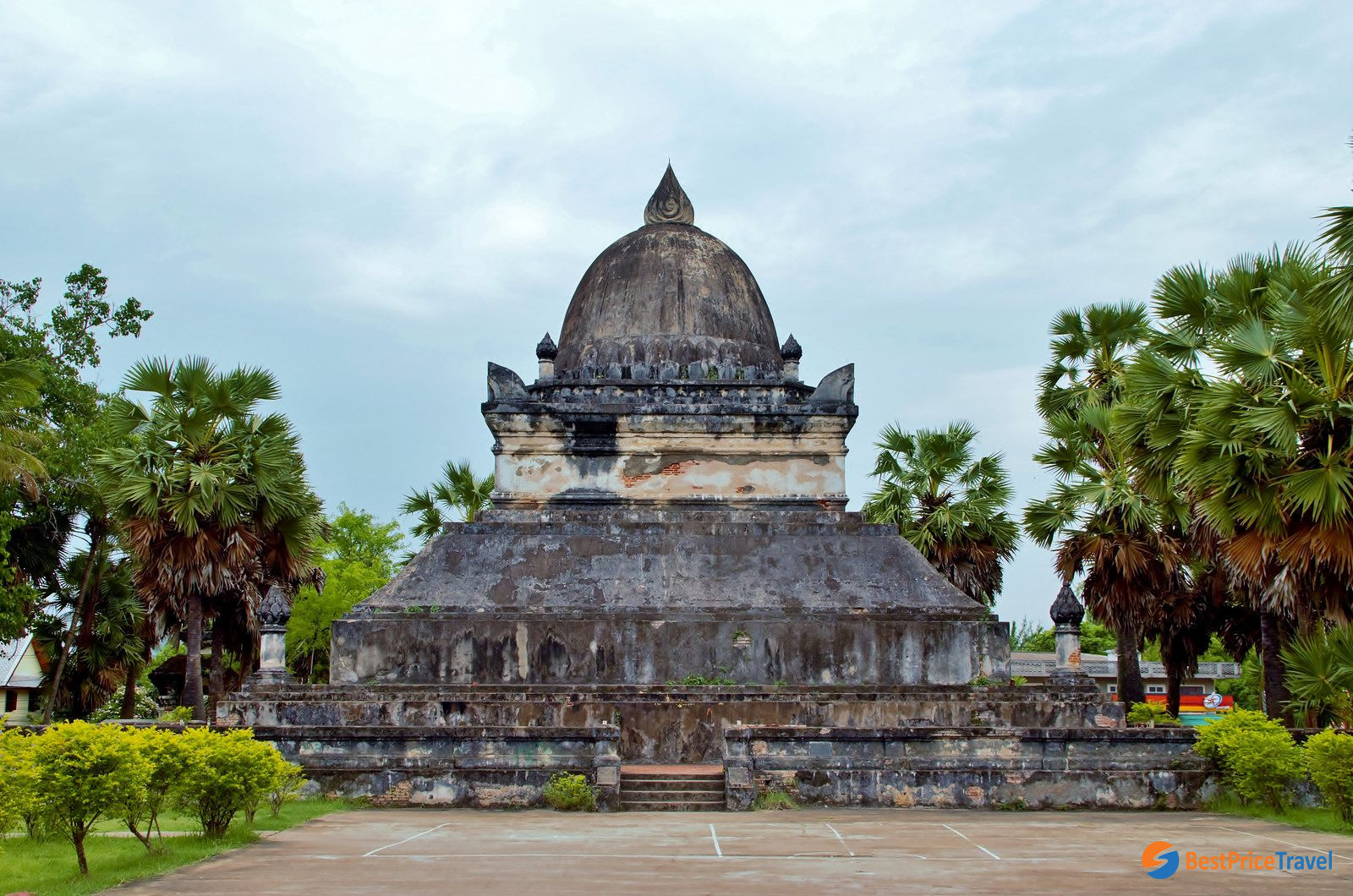 Wat Visoun Temple