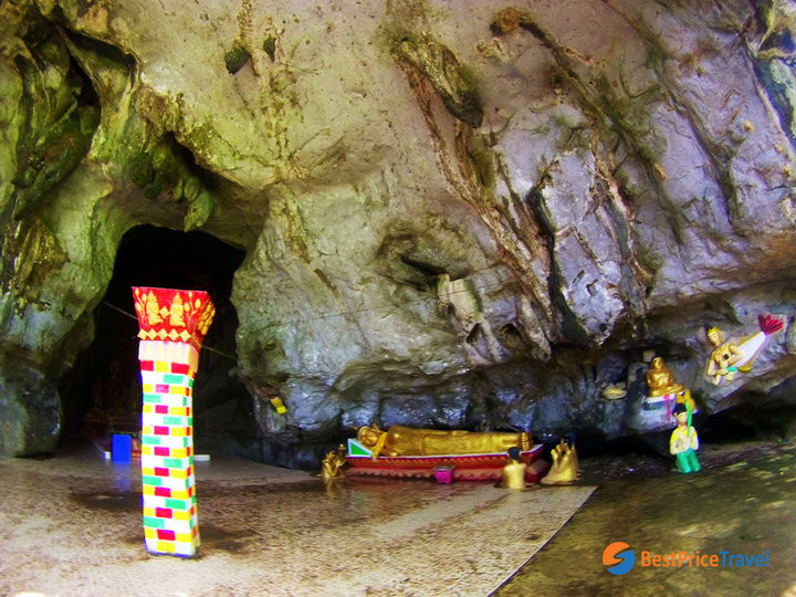 Tham Xang (Elephant Cave)