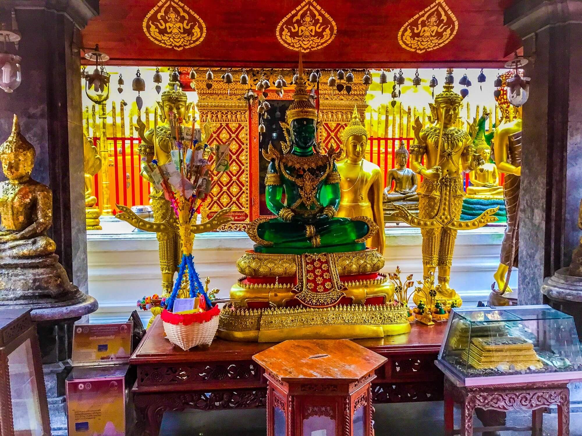 Pagoda In Chiang Mai Min
