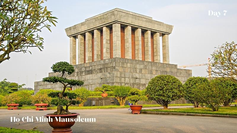 Day 7 Ho Chi Minh Mausoleum