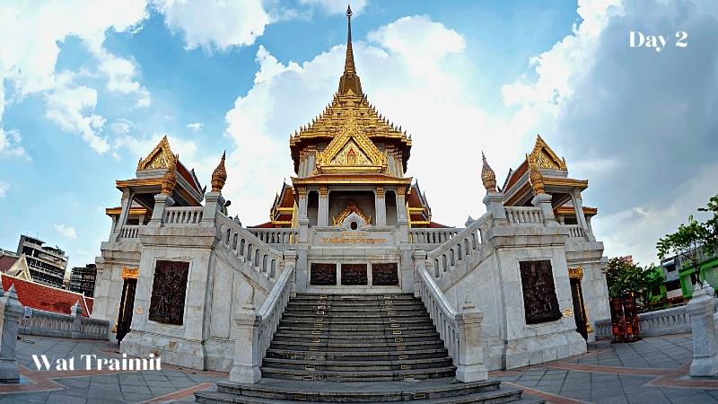Day 2 Bangkok Wat Traimit