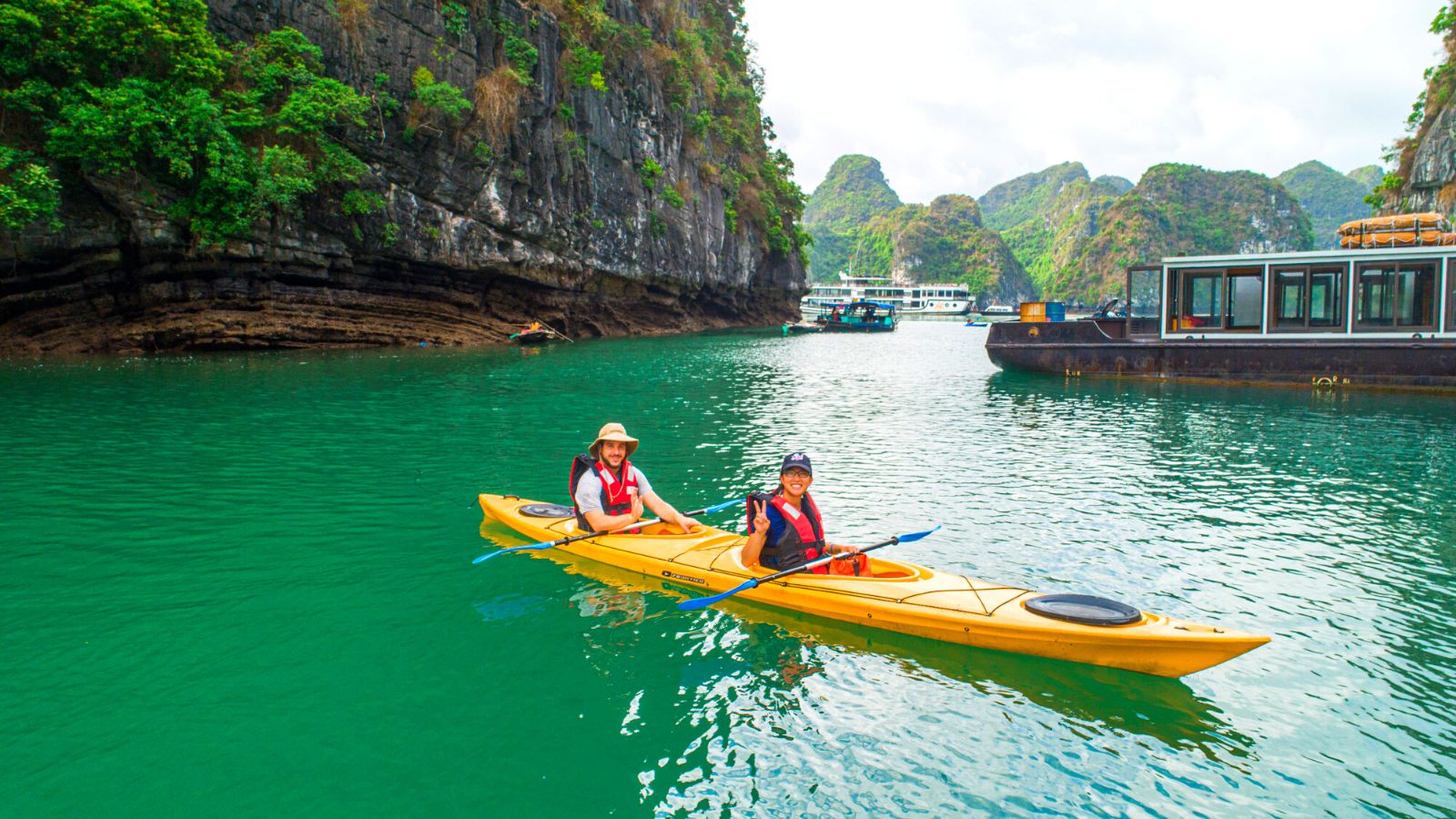 Enjoy exciting kayaking on Halong Bay