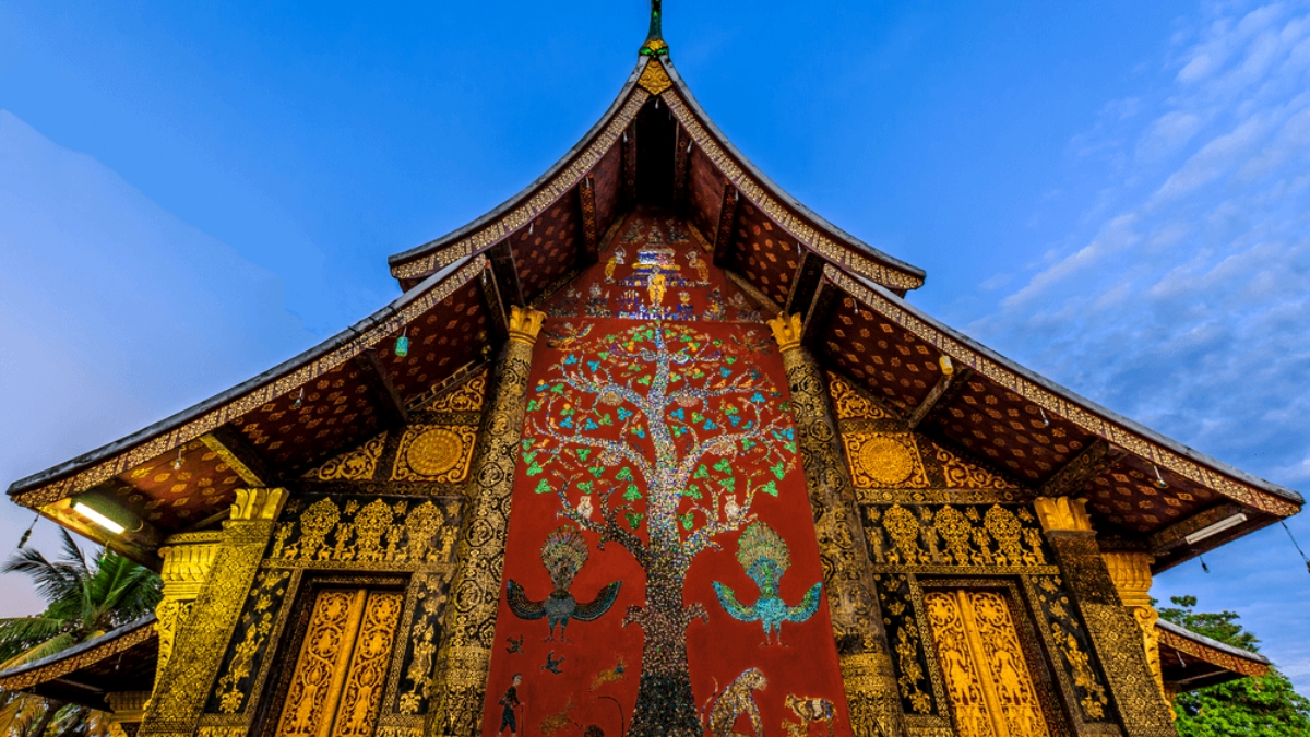Day 1 Visit Wat Xiengthong, One Of The Largest Temples In Luang Prabang Built In 1560